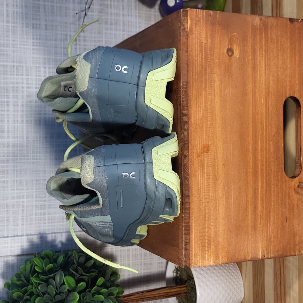 On Cloud Cloudventure, Moss Olive, Running Shoes - image 3